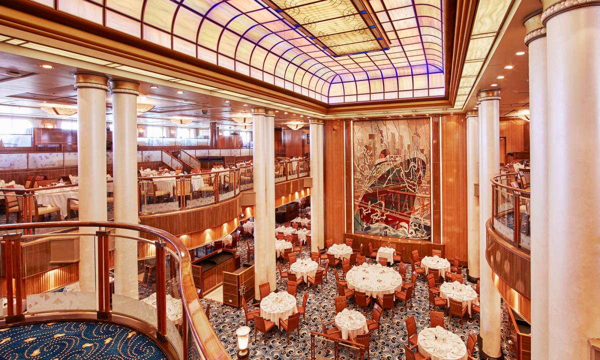 CRUCEROS CUNARD CRUCEROS QUEEN MARY 2 CRUCEROS TRANSATLANTICOS SOUTHAMPTON NEW YORK CRUCEROS DE EUROPA A AMERICA CRUCEROS CUNARD QUEEN MARY 2 CRUCEROS BRITANICOS TRANSATLANTIC CROSSING CUNARD QUEEN MARY 2 WESTBOUND CROSSING EASTBOUND CROSSING CUNARD CRUISES QUEEN MARY 2 NEW YORK CRUISES RESTAURANTE BRITANNIA QUEEN MARY 2 #Cunard #QueenMary2 #TransatlanticCrossing #Cruises #CunardLine #QM2 #OceanLiner #CruceTransatalantico #Transatlantico
